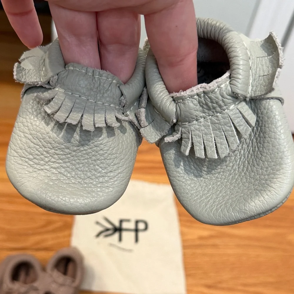 Freshly Picked Baby Moccasin Set - Brown and Gray